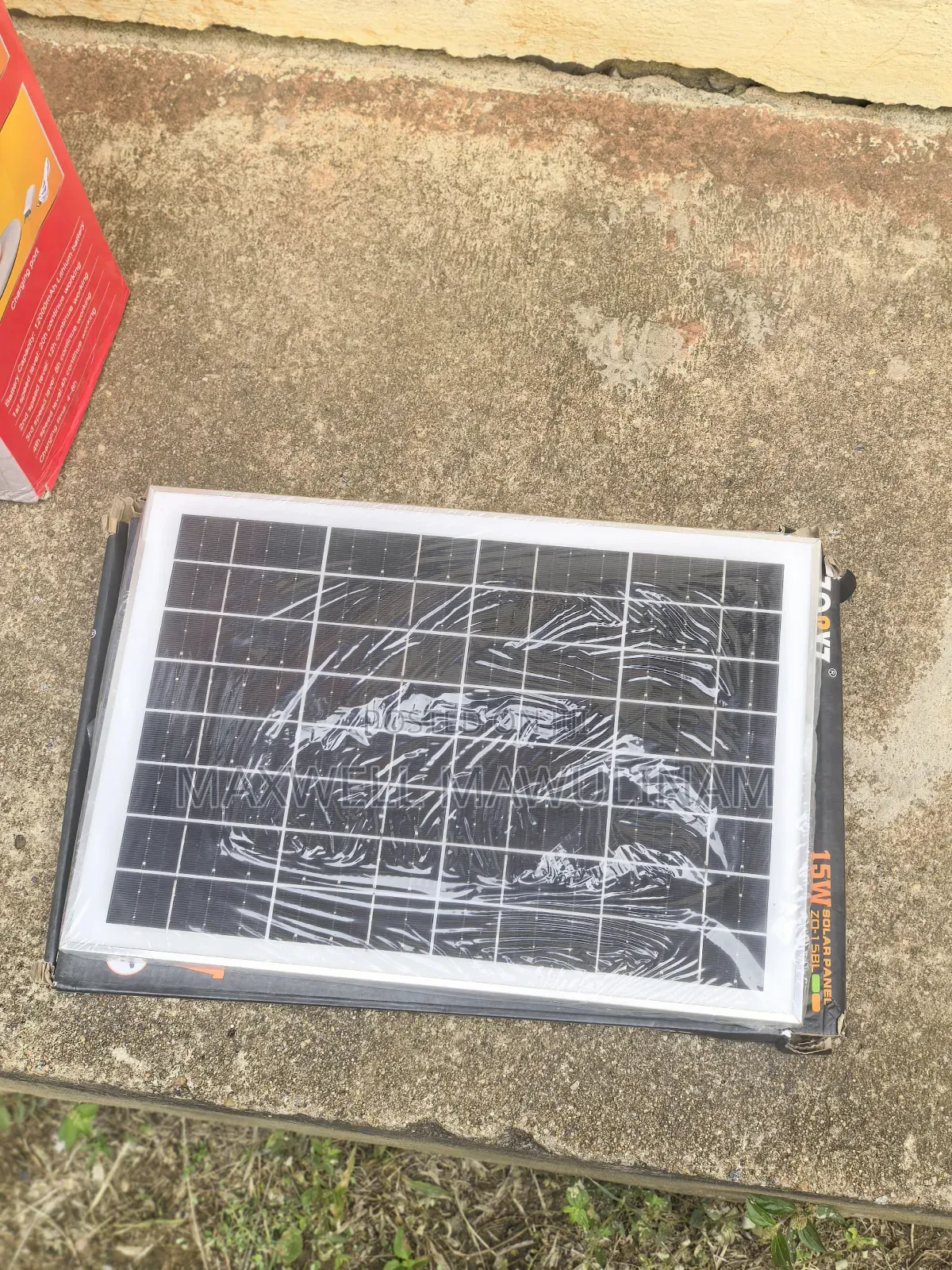 Rechargeable Standing Fan With Solar