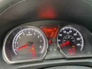 Nissan Versa 2013 Gray