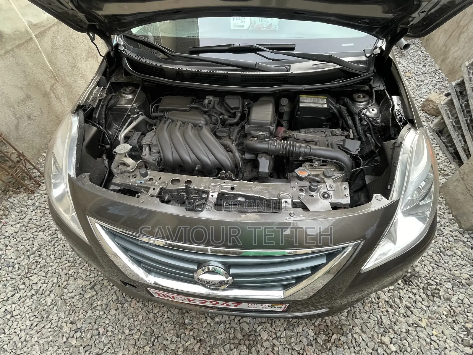 Nissan Versa 2013 Gray