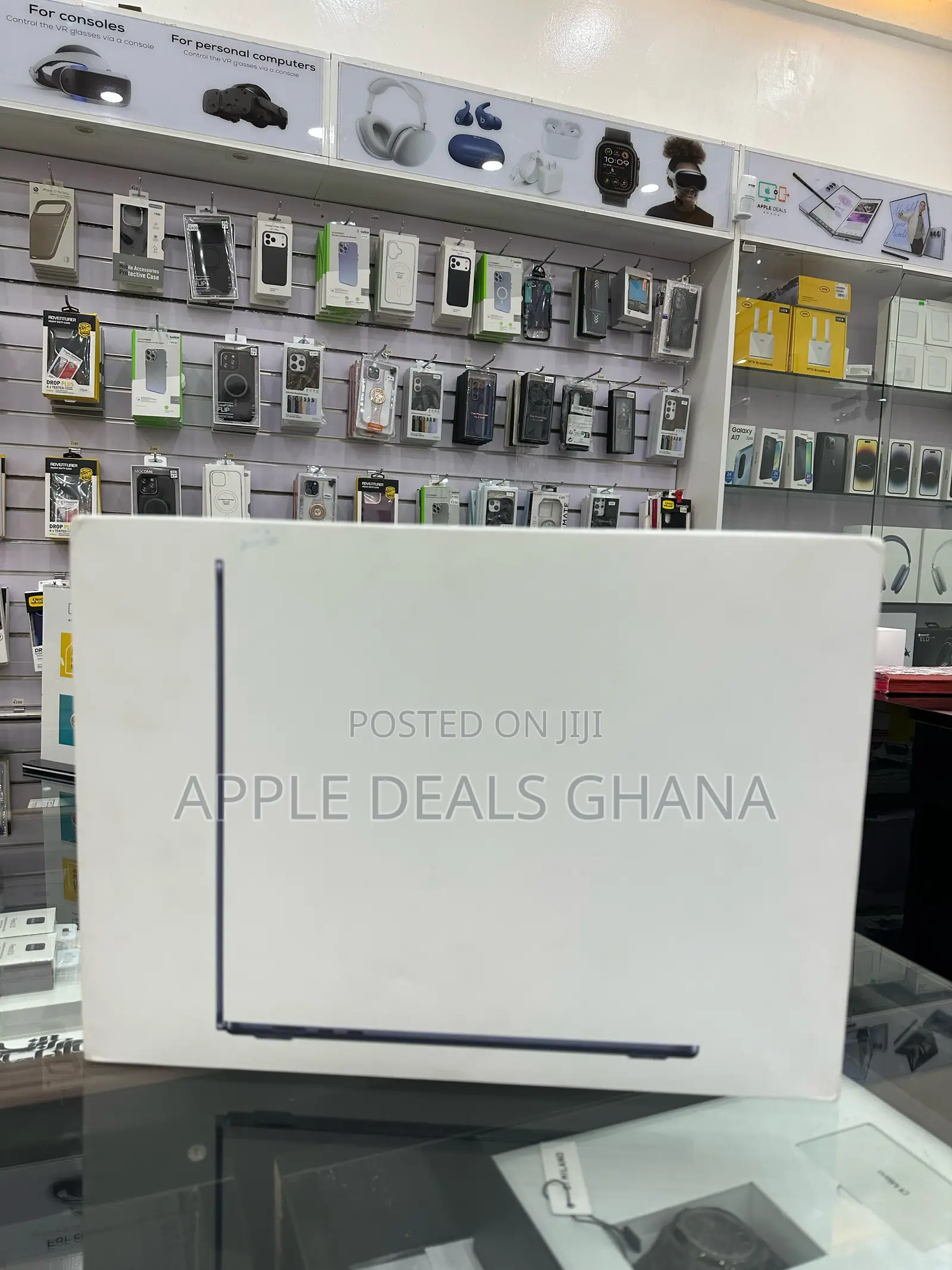 New Laptop Apple MacBook Air 2025 M4 15-inch 24GB Apple M4 SSD 512GB