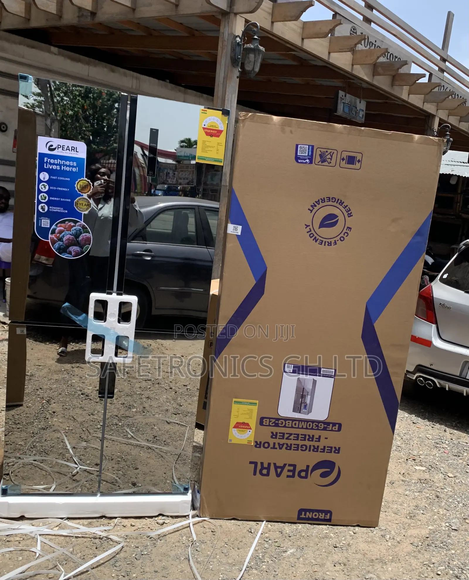 Neatly Sealed Side by Side 4 Doors Pearl 482 Liters Fridge