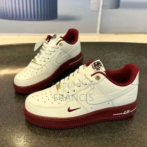 Nanaba Sneakers
