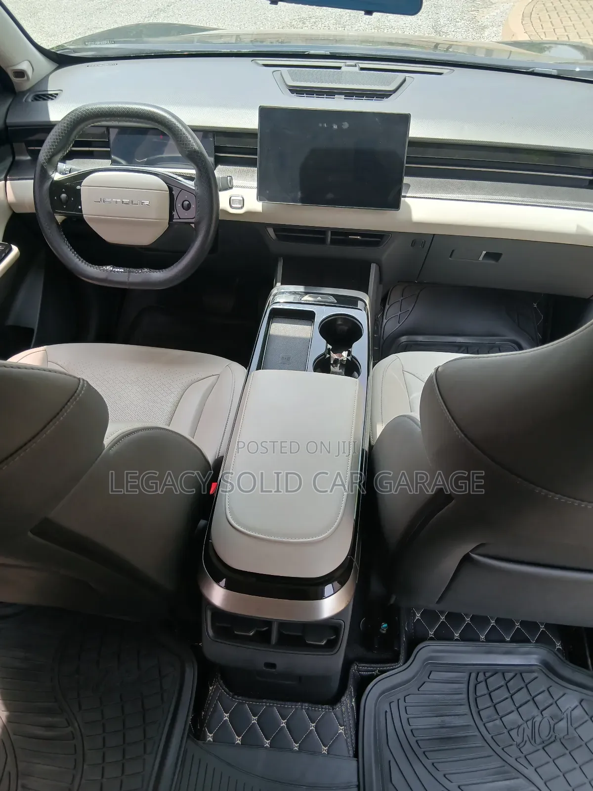 Legacy Solid Car Garage