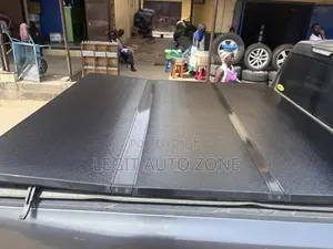 Toyota Tundra 2023,2024,2025, Bucket Cover Available