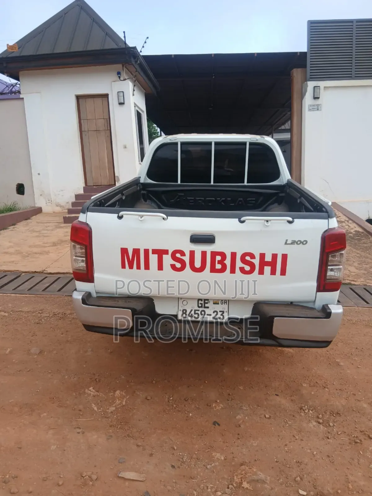 Mitsubishi L200 2023 White