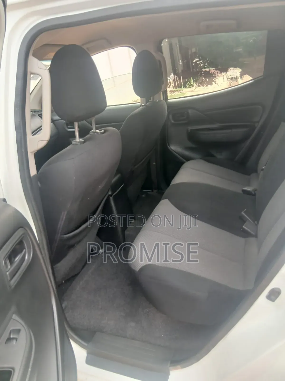 Mitsubishi L200 2023 White
