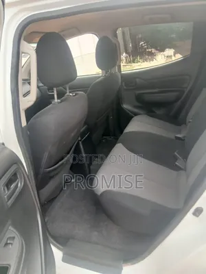 Mitsubishi L200 2023 White