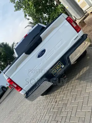 Ford F-150 2022 White