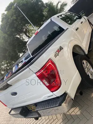 Ford F-150 2022 White