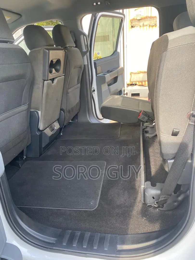 Ford F-150 2022 White