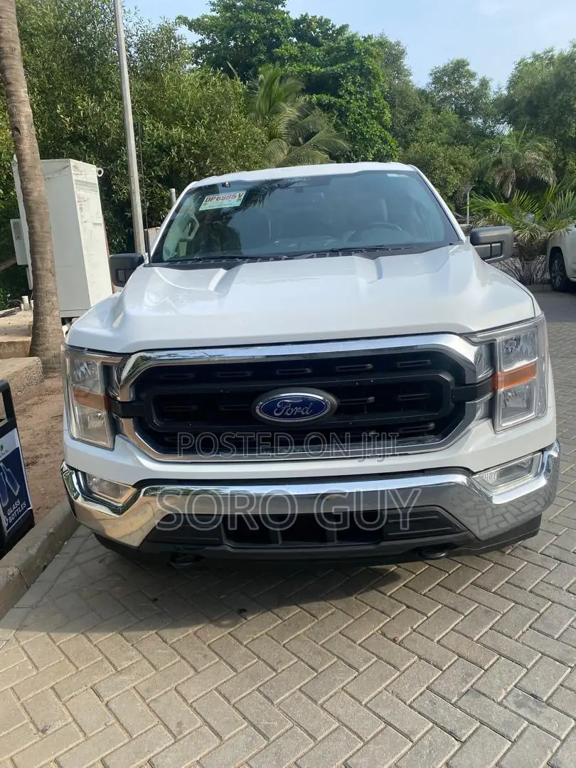 Ford F-150 2022 White