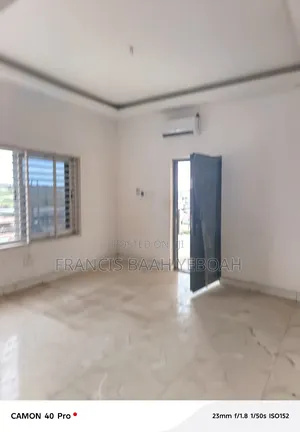 3bdrm Apartment in Shining Star Real, Ga South Municipal for rent