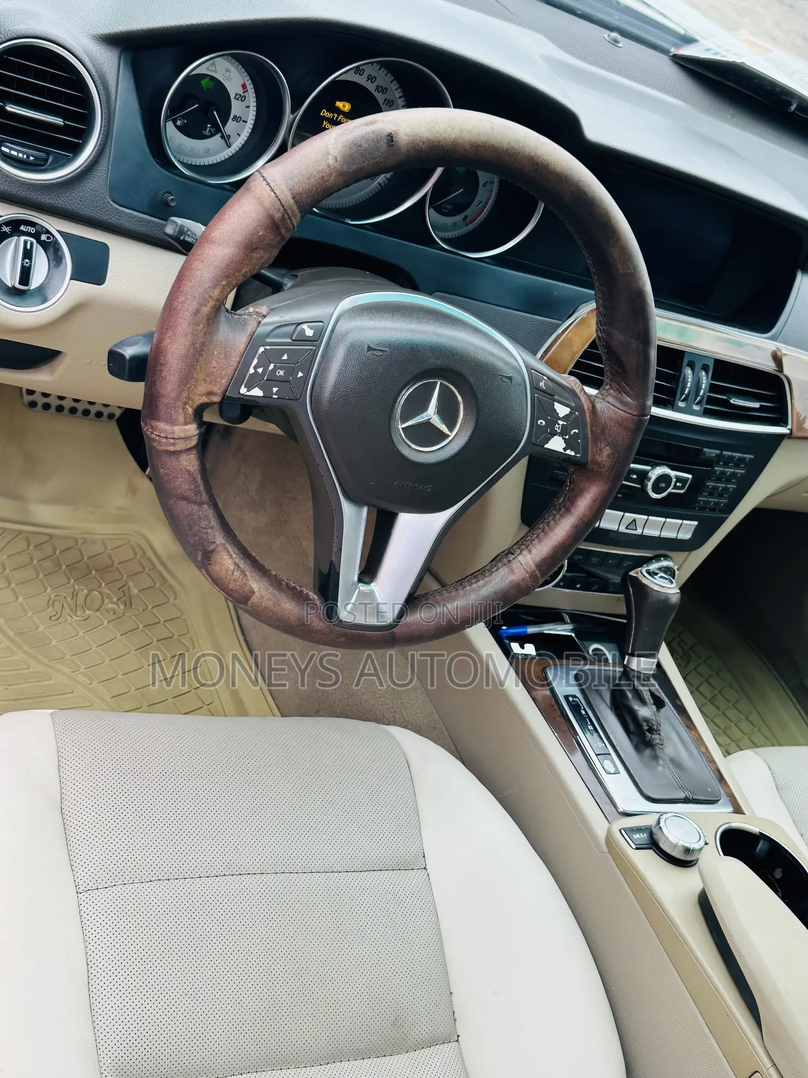 Mercedes-Benz C250 2014 White