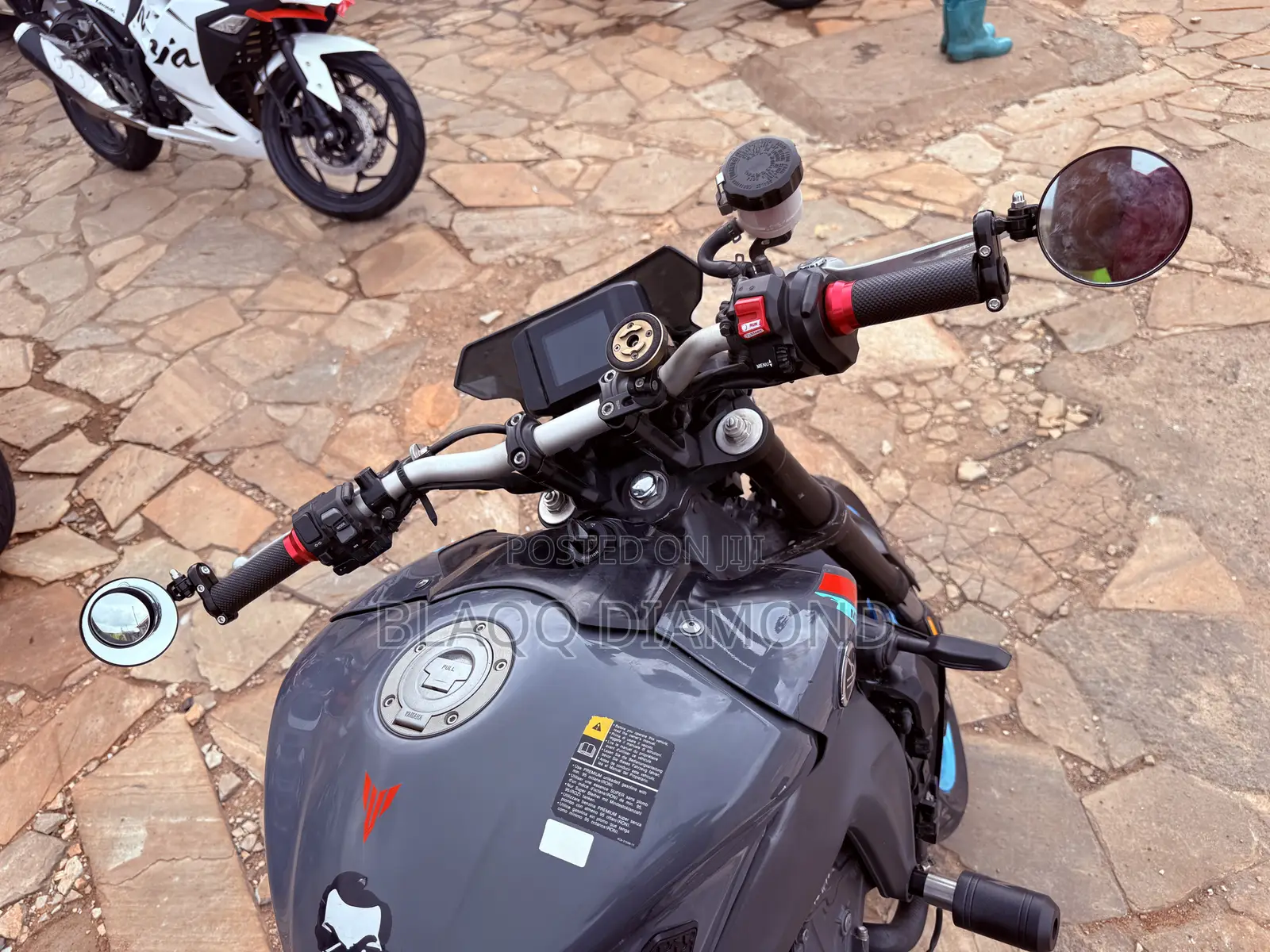 Yamaha FZ 2023 Gray