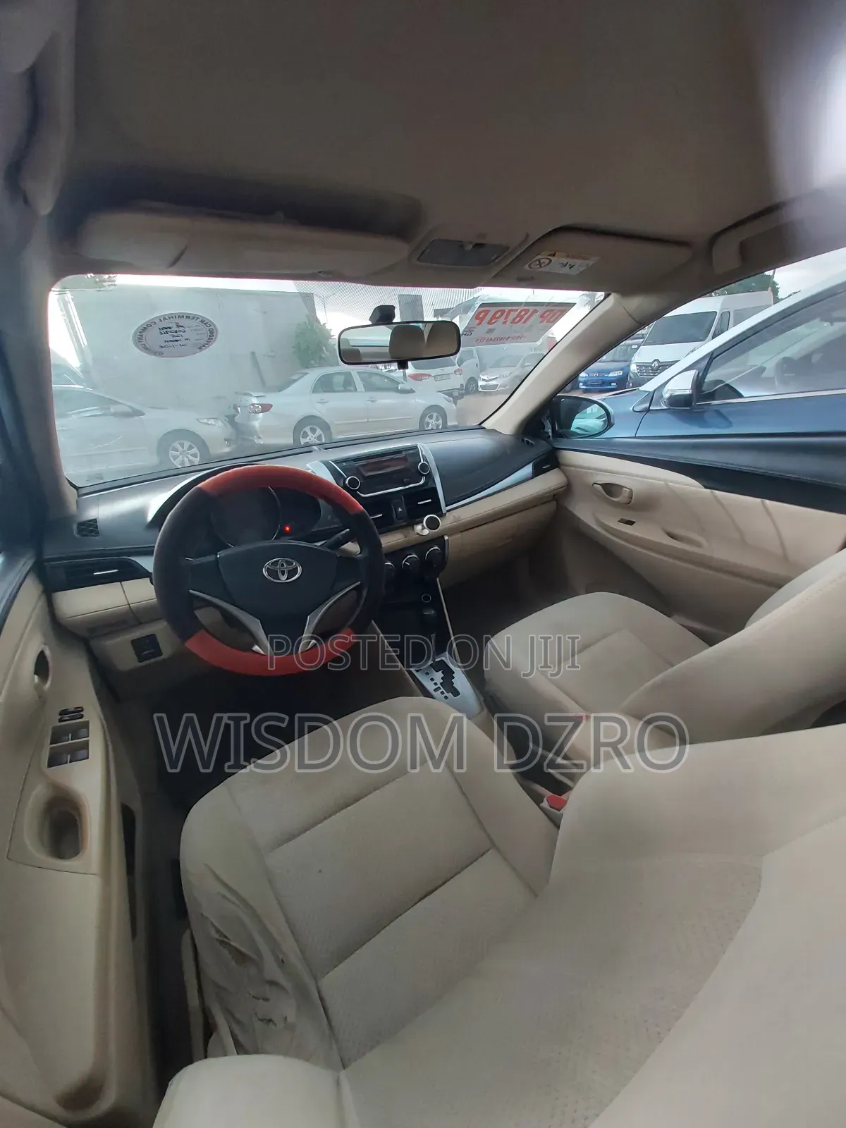 Toyota Yaris 2014 Silver