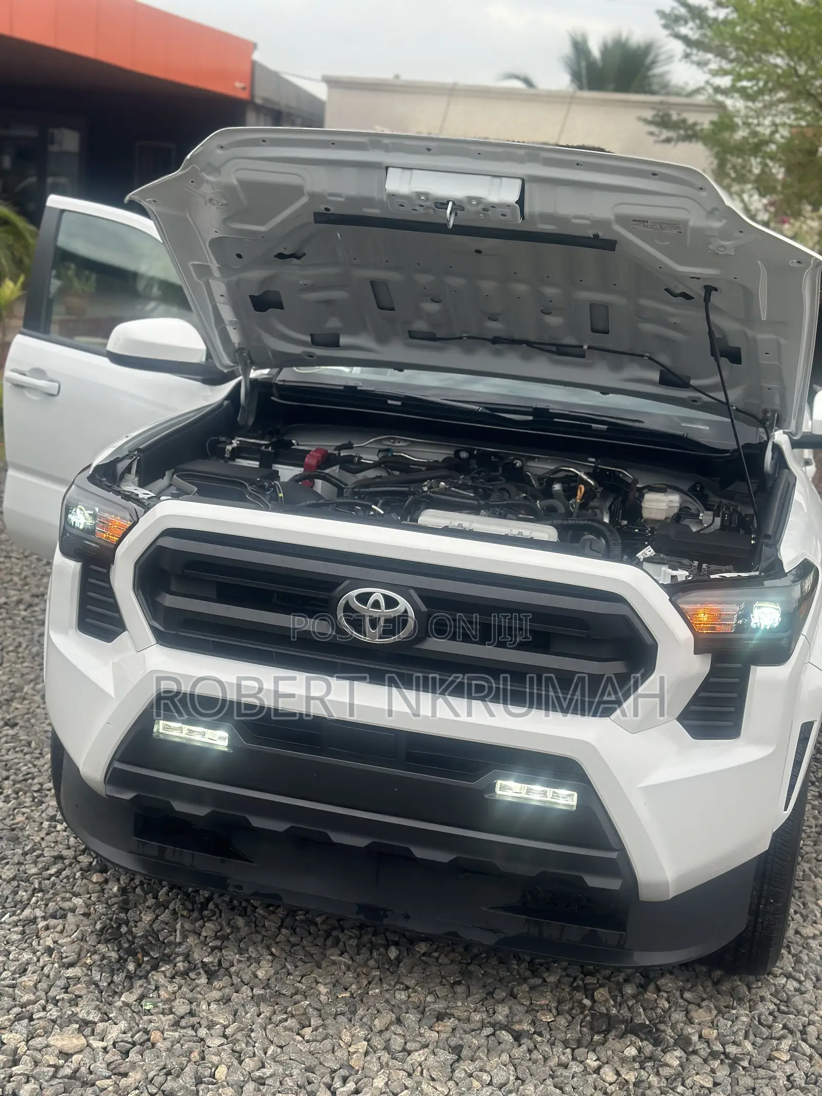 Toyota Tacoma SR5 Access Cab 6' Bed AT 2024 White
