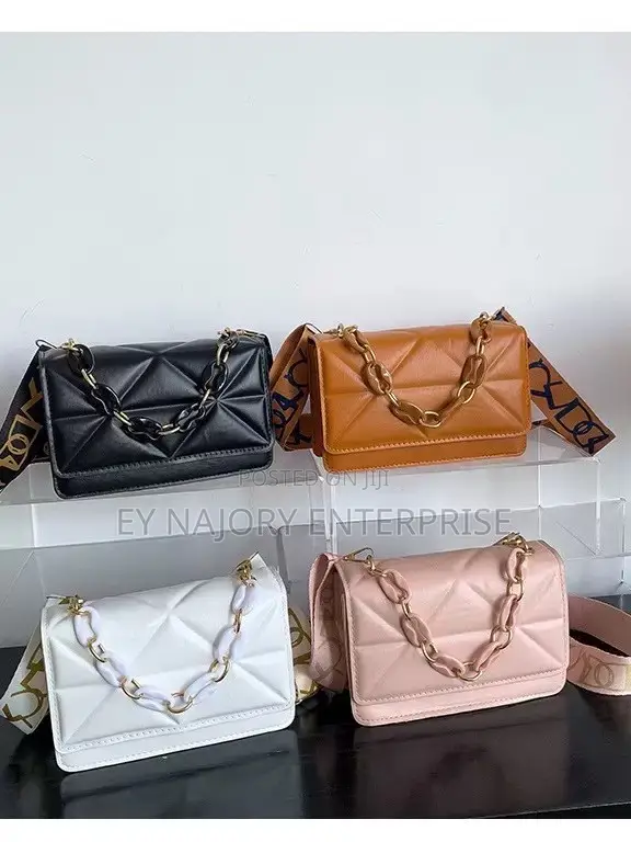 Ladies Crossbody Bags With Detachable Straps