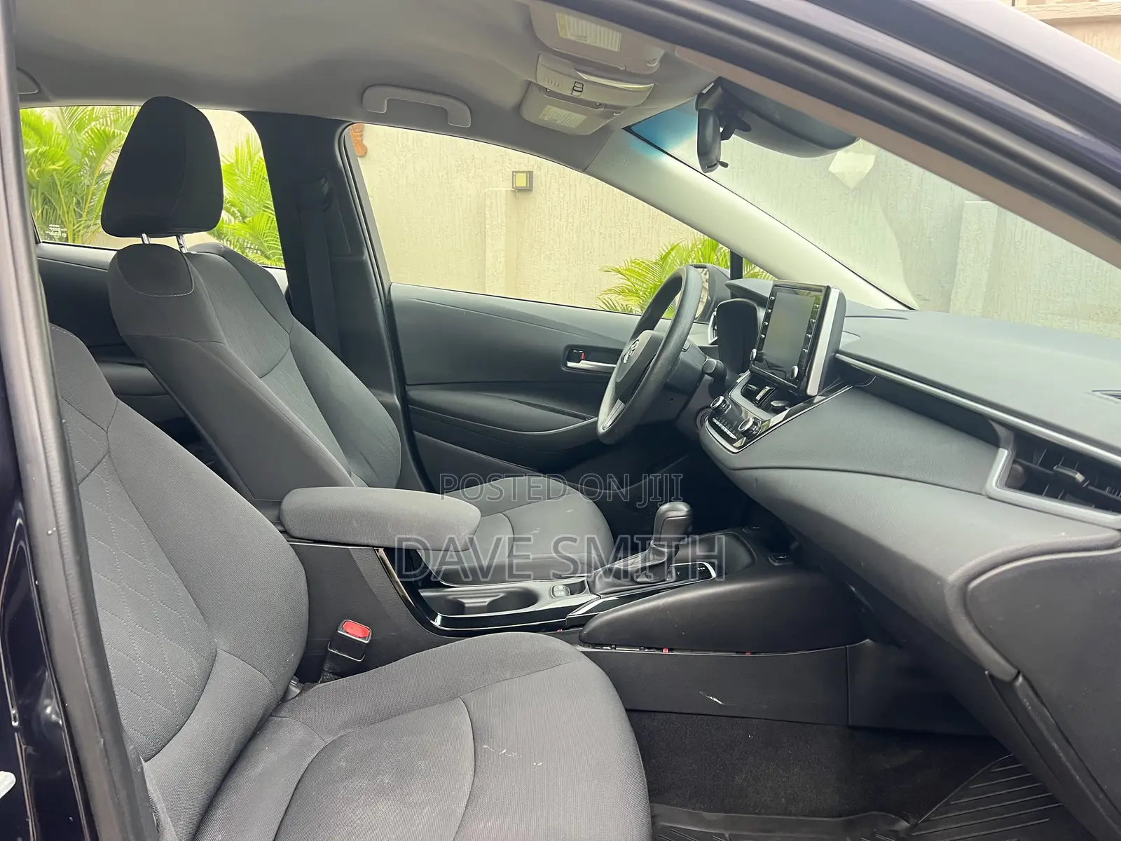 Toyota Corolla LE 2020 Blue