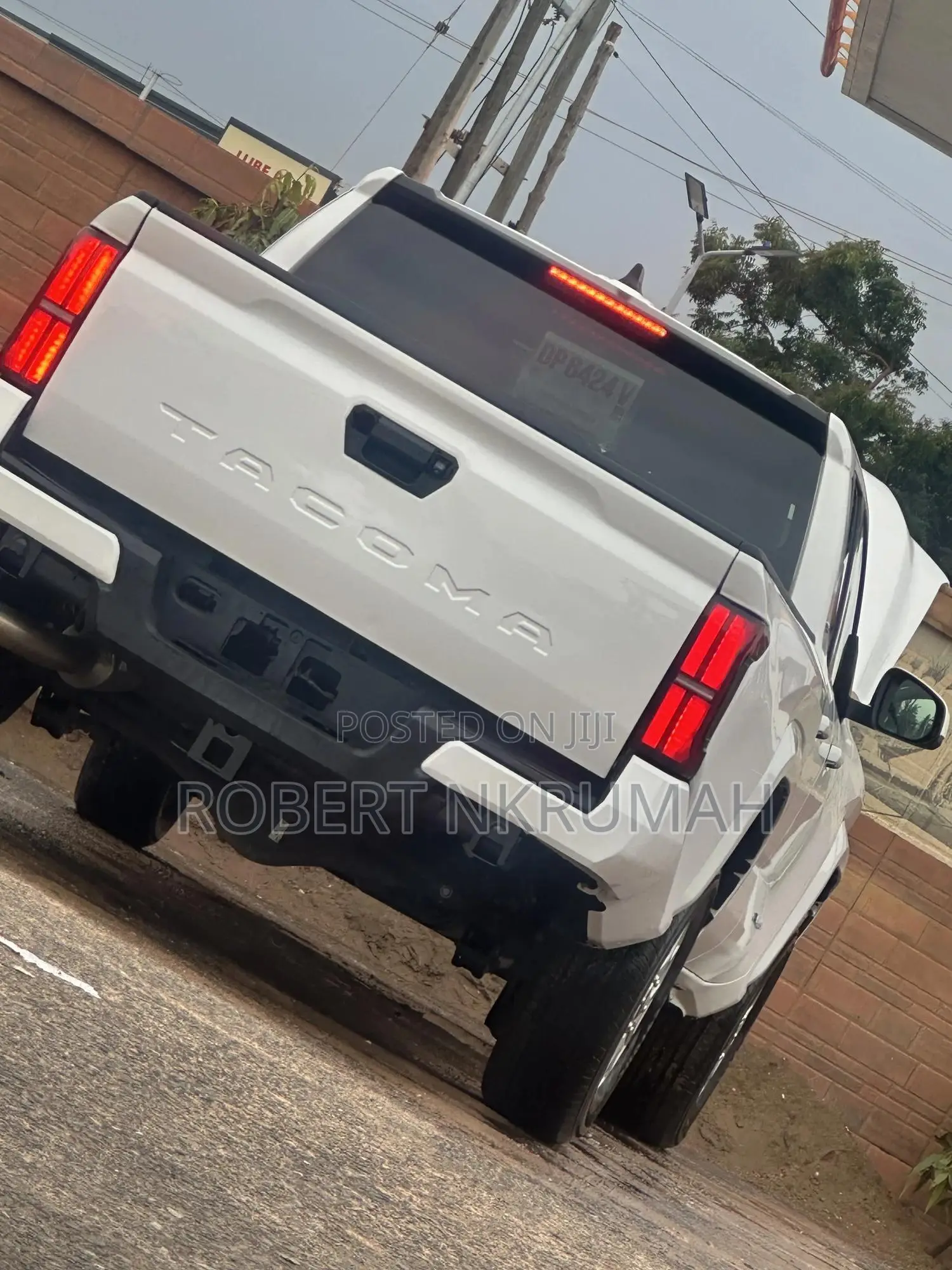 Toyota Tacoma SR5 Access Cab 6' Bed AT 2024 White