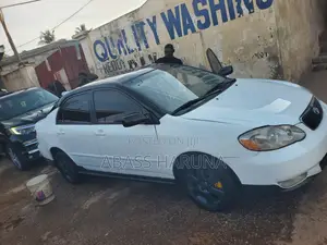 Toyota Corolla 2005 White