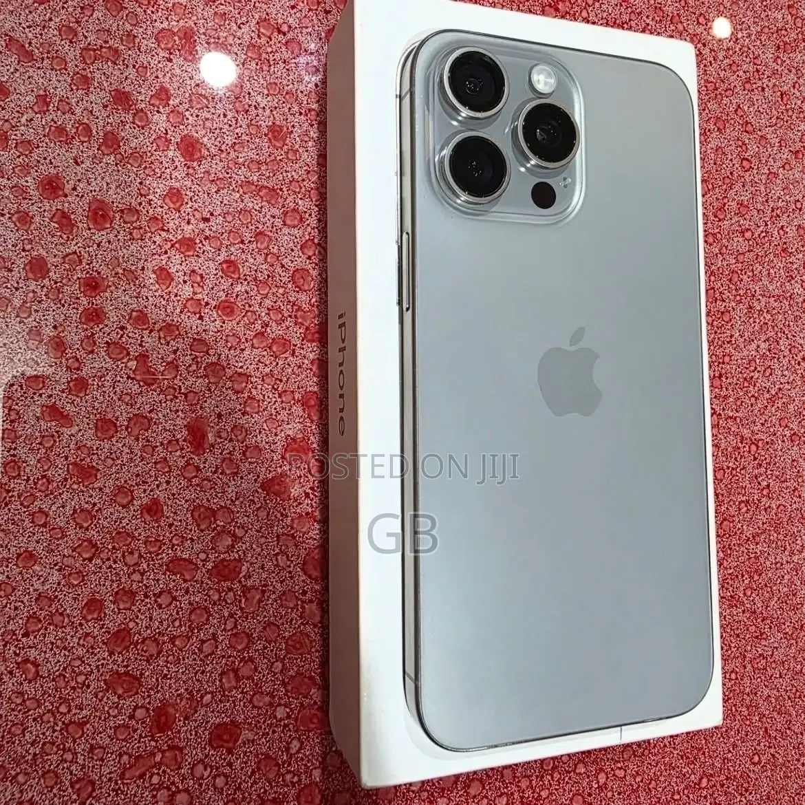 Apple iPhone 15 Pro Max 512 GB Silver