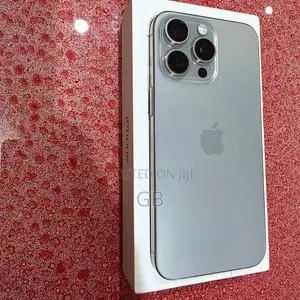 Apple iPhone 15 Pro Max 512 GB Silver
