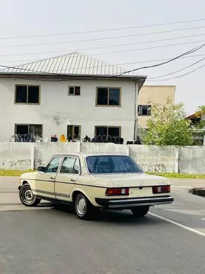 Mercedes-Benz 1927 1973 Gold