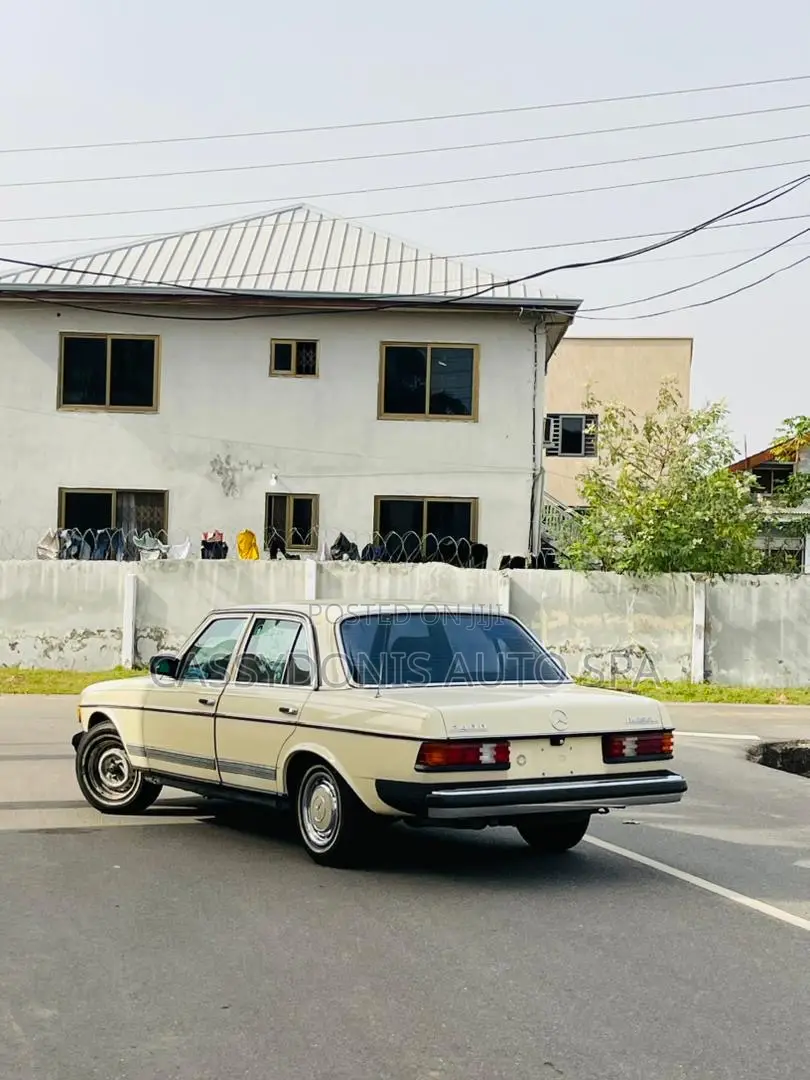 Mercedes-Benz 1927 1973 Gold