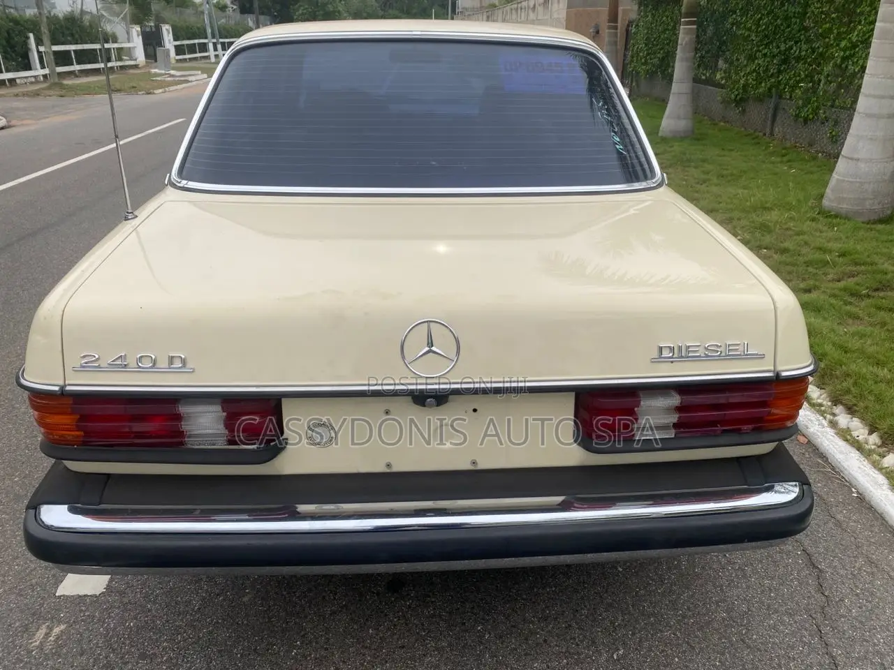 Mercedes-Benz 1927 1973 Gold