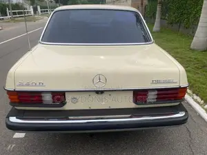 Mercedes-Benz 1927 1973 Gold