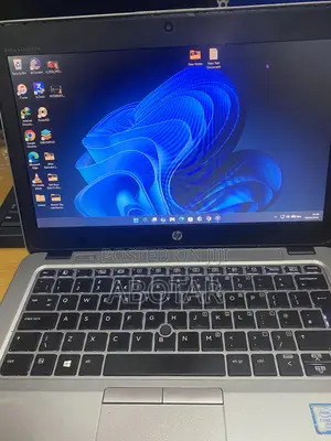 Laptop HP EliteBook 820 G3 8GB Intel Core i5 SSD 256GB