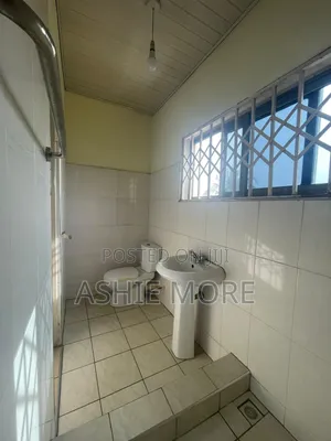 2bdrm Apartment in Baatsona Total for rent