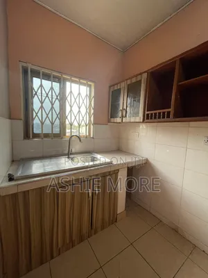 2bdrm Apartment in Baatsona Total for rent