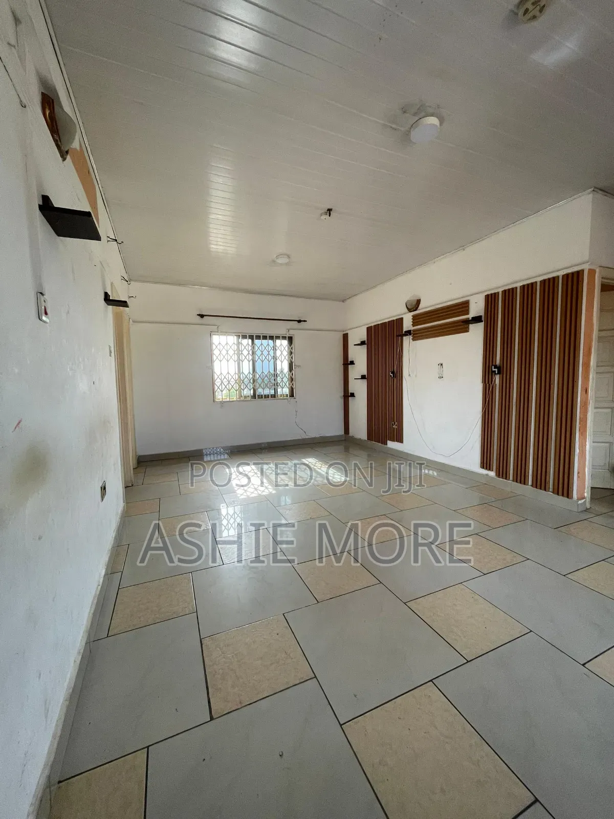 2bdrm Apartment in Baatsona Total for rent