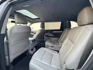Toyota Highlander 2018 Gray