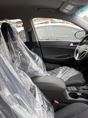 Hyundai Tucson SE 2021 Gray