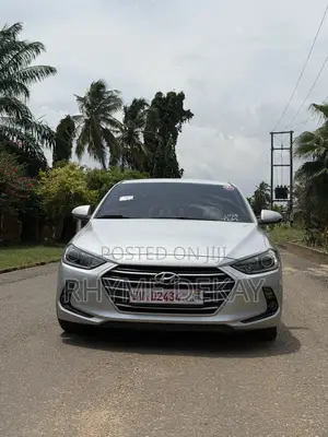 Hyundai Avante 2017 Silver