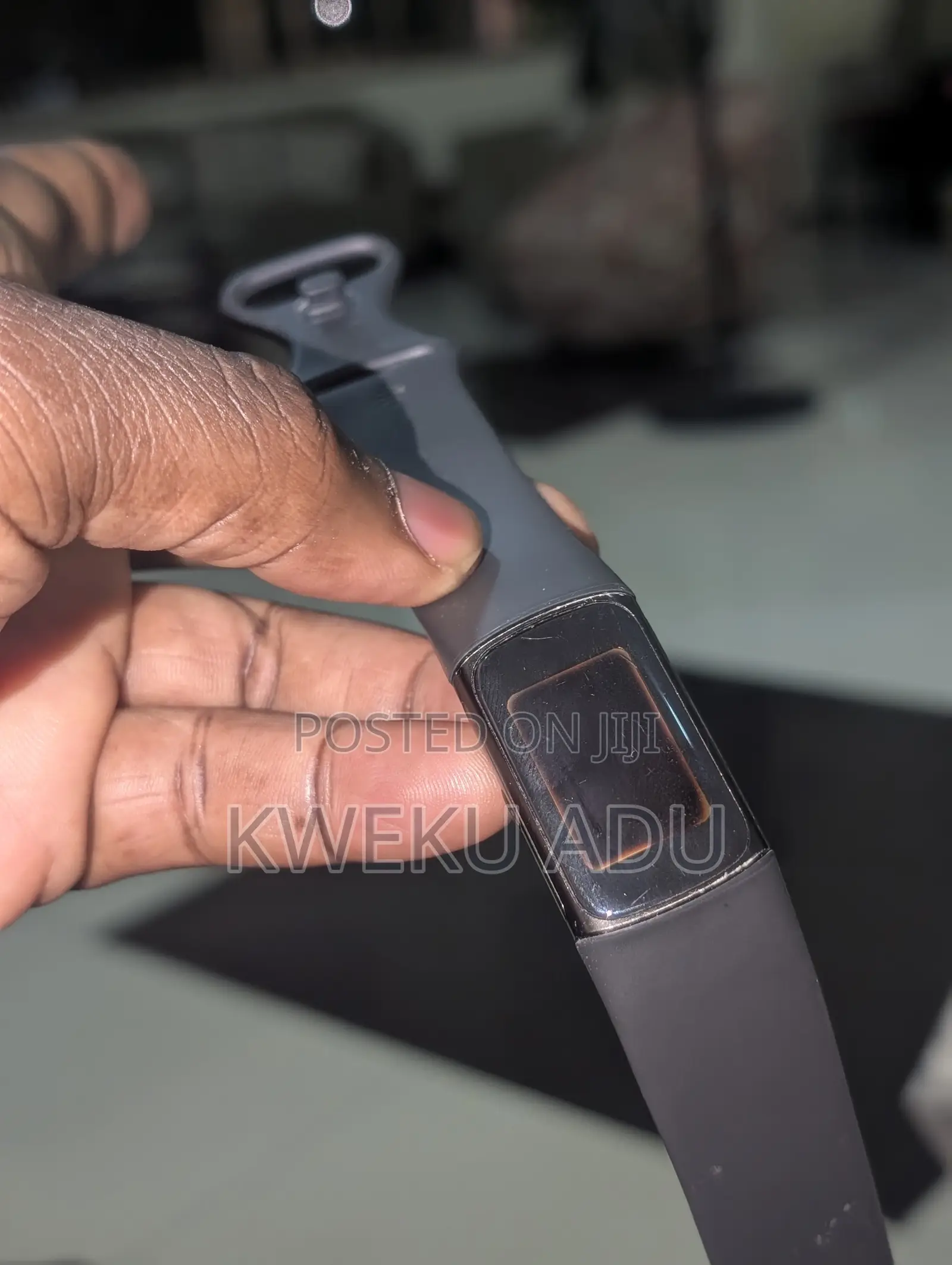 Fitbit Charge 6 Smart Fitness Tracker