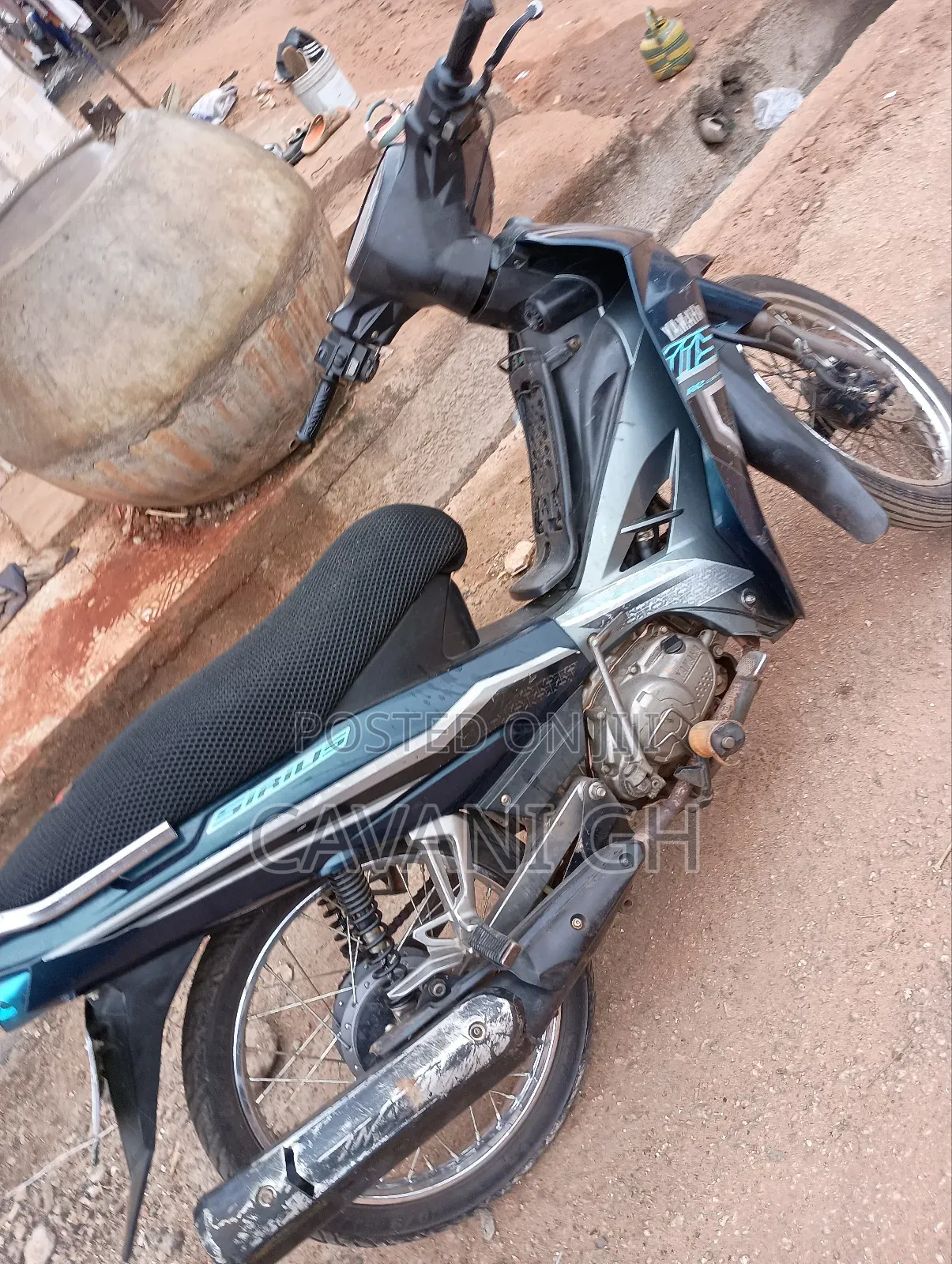 Yamaha 2022 Blue