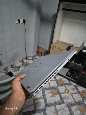 Laptop HP Pavilion 14 x360 2-in-1 8GB Intel Core i7 SSD 256GB