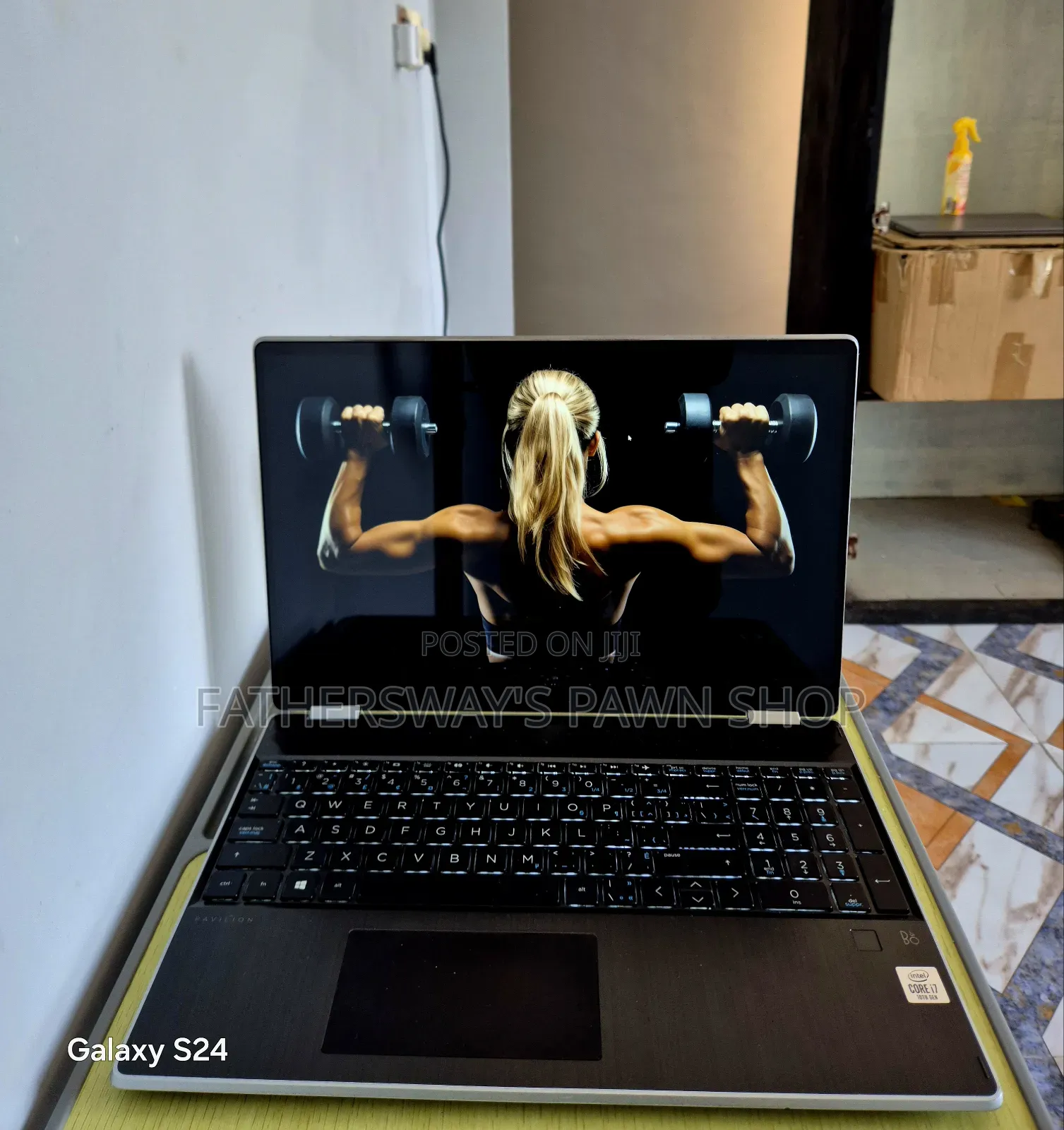 Laptop HP Pavilion 14 x360 2-in-1 8GB Intel Core i7 SSD 256GB
