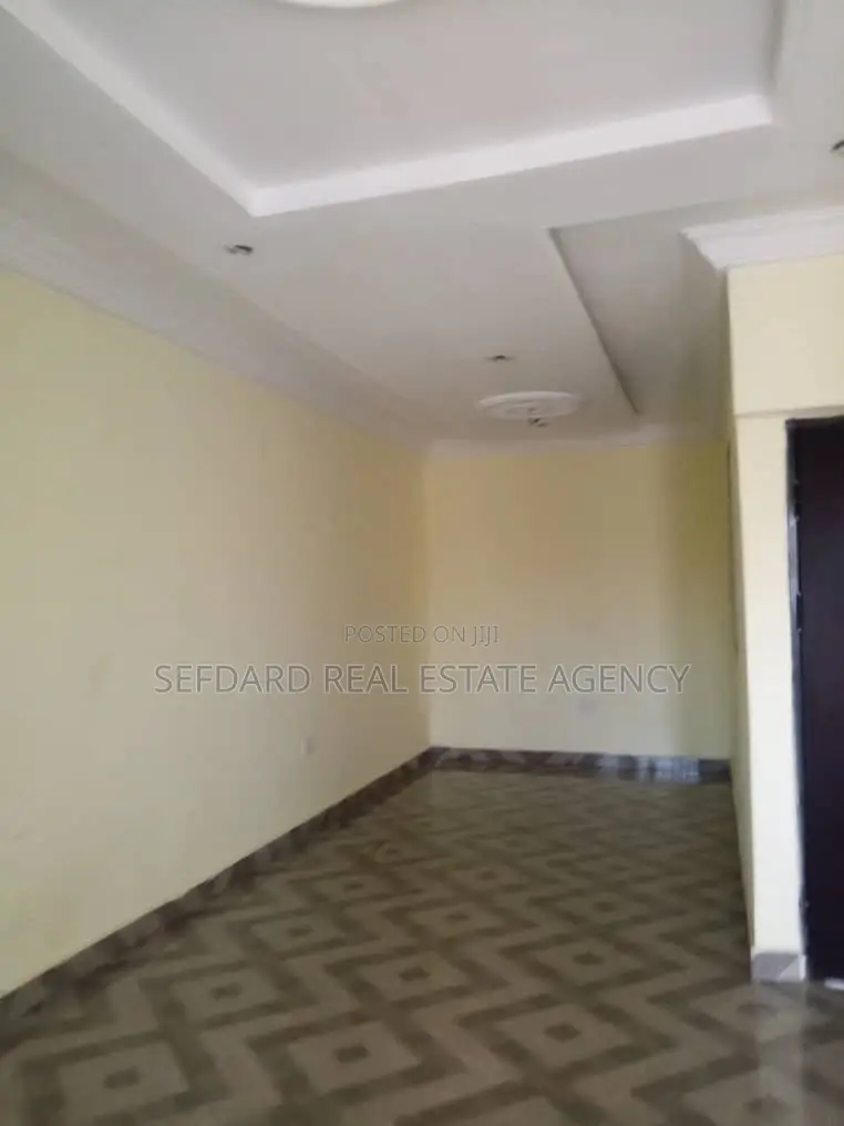 2bdrm Apartment in Ablekuma for rent