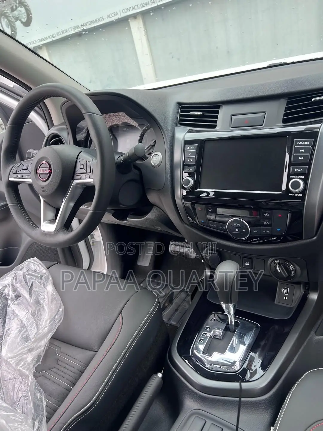New Nissan Navara 2025 White