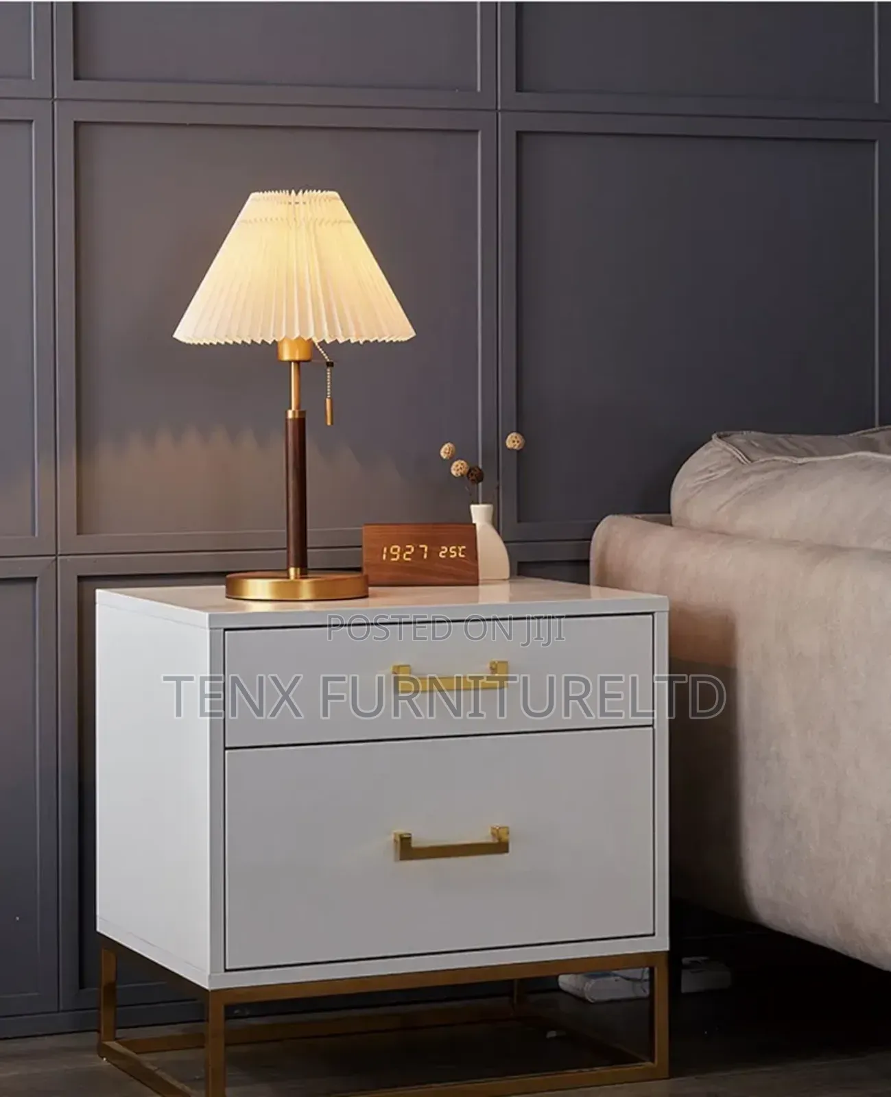 Bedside/Desk/Table Lamp(Antique)
