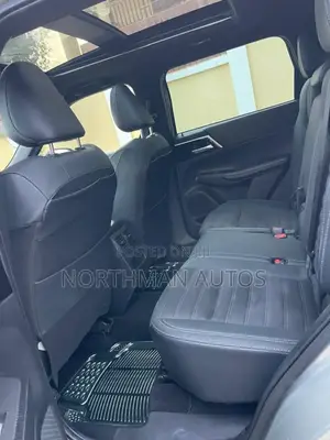 Mitsubishi Outlander SE Launch Edition 2022 Silver