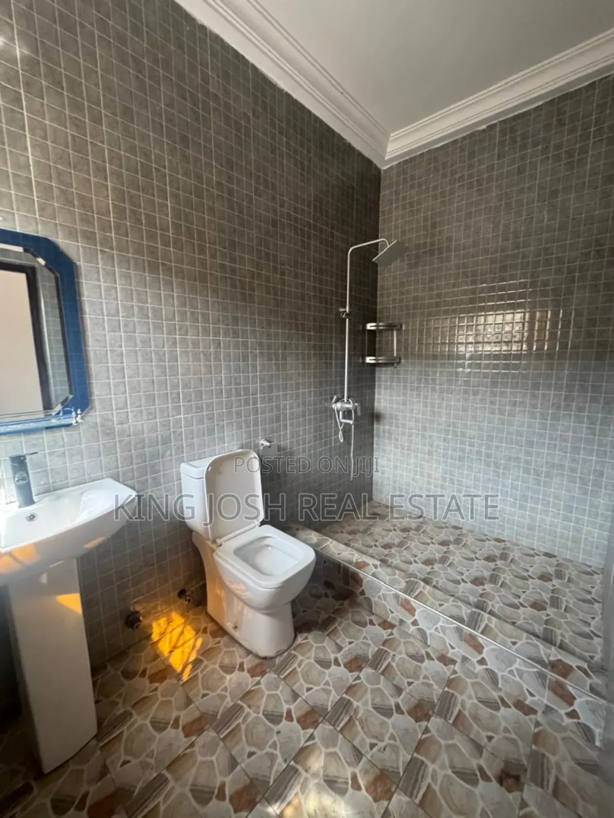 3bdrm Apartment in Lashibi, Klagon for rent