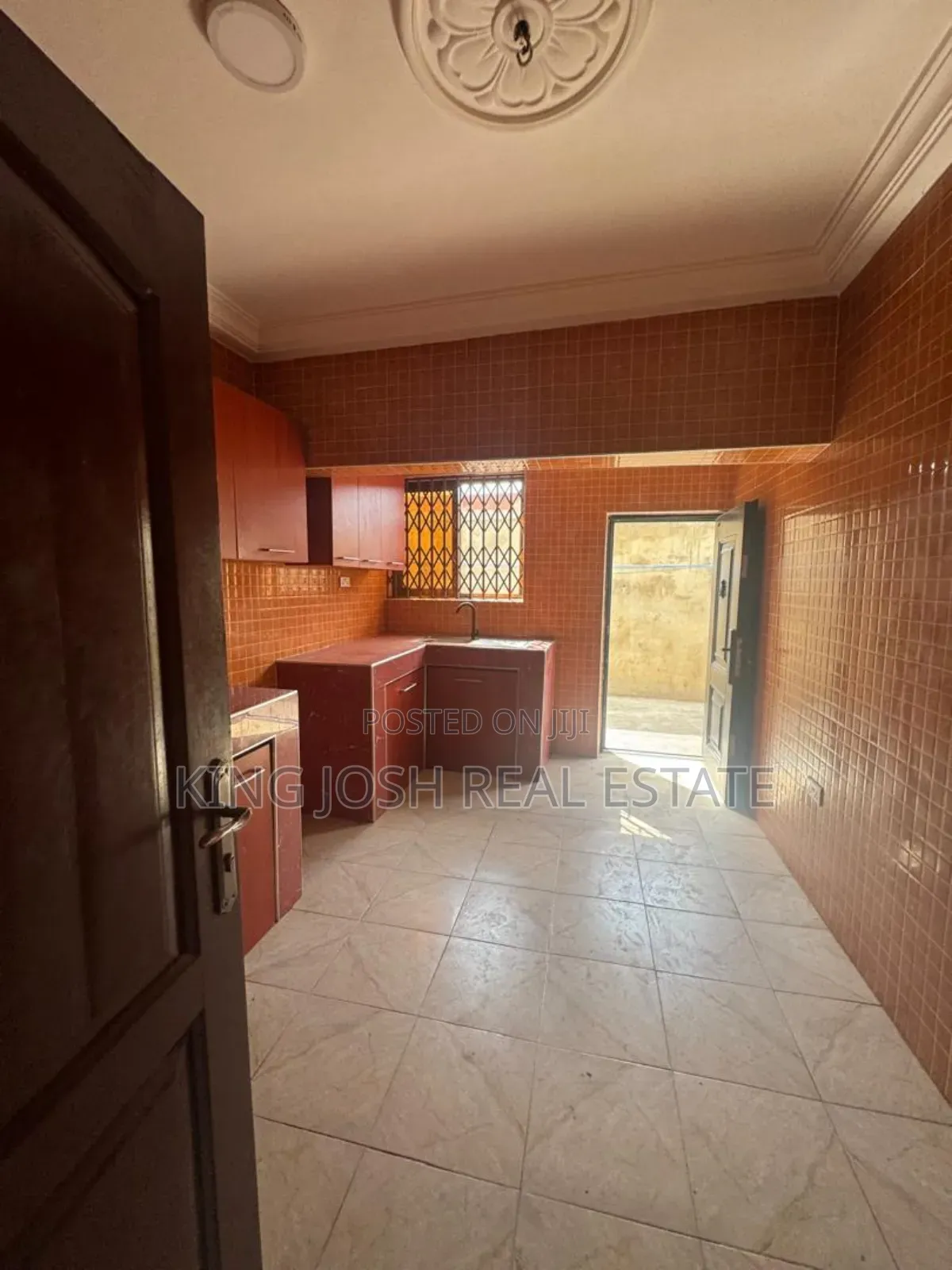 3bdrm Apartment in Lashibi, Klagon for rent