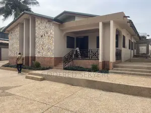 3bdrm House in Adeleke Estates, Kumasi Metropolitan for rent