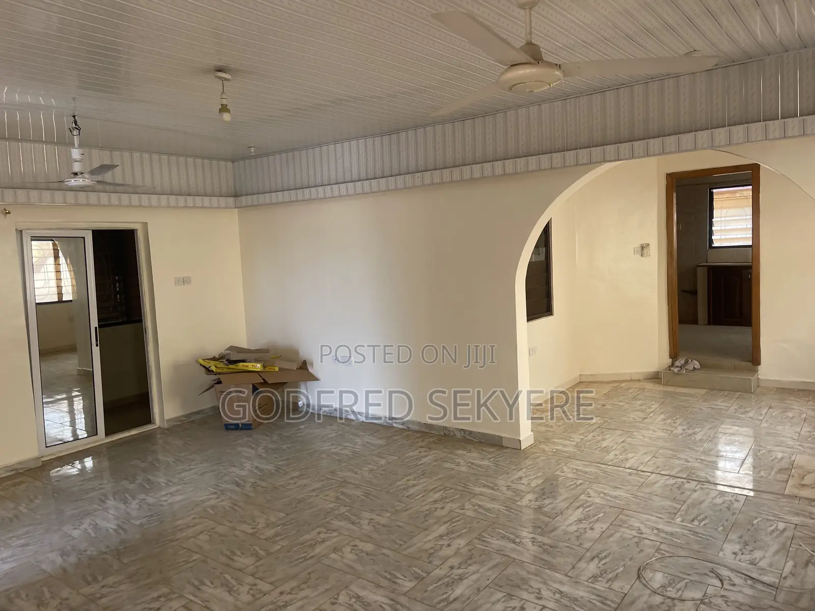 3bdrm House in Adeleke Estates, Kumasi Metropolitan for rent