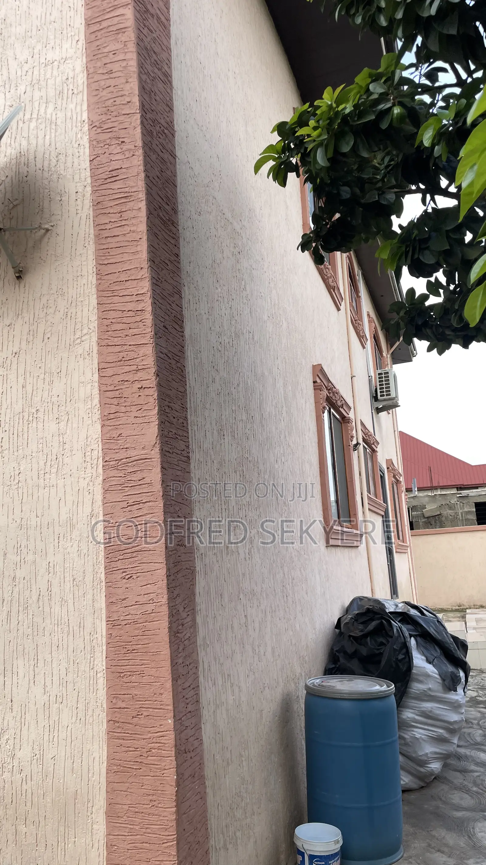 Furnished 4bdrm House in Adeleke Estates, Kumasi Metropolitan for rent